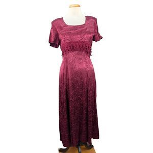 JODY California Dress Floral Satin Tie Back Crochet Trim Back Zip Merlot Size 9‎